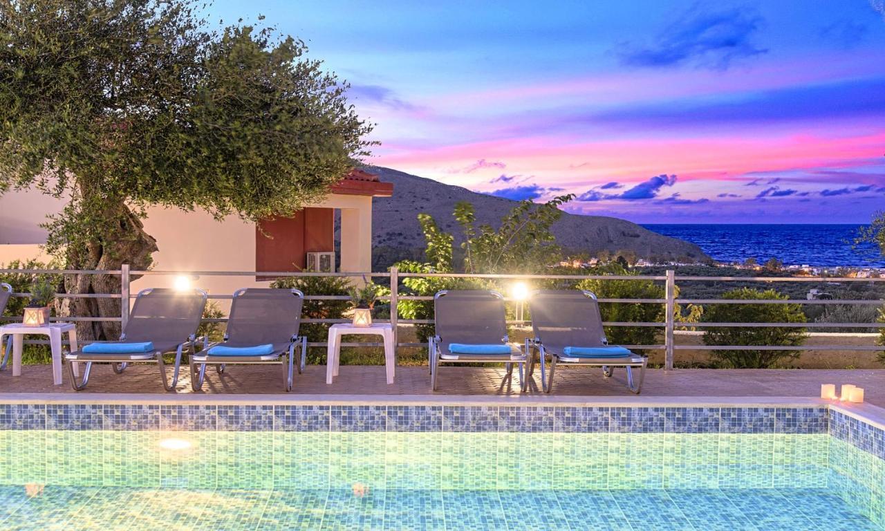 Aqua Blue Villas With Heated Pool Mathés Zewnętrze zdjęcie